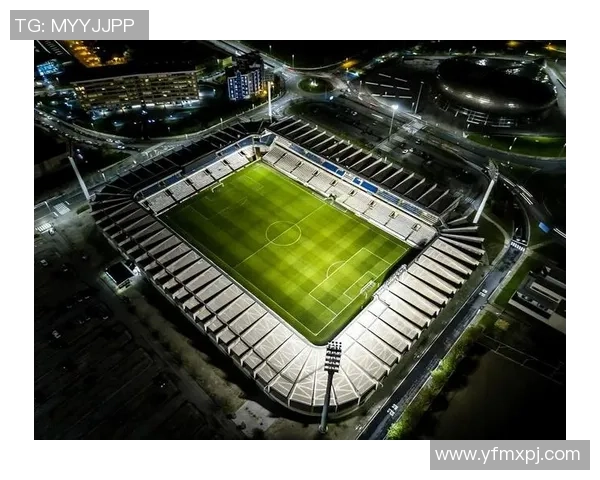 足球明星背后的故事与奋斗历程：从绿茵场到人生巅峰的辉煌之路